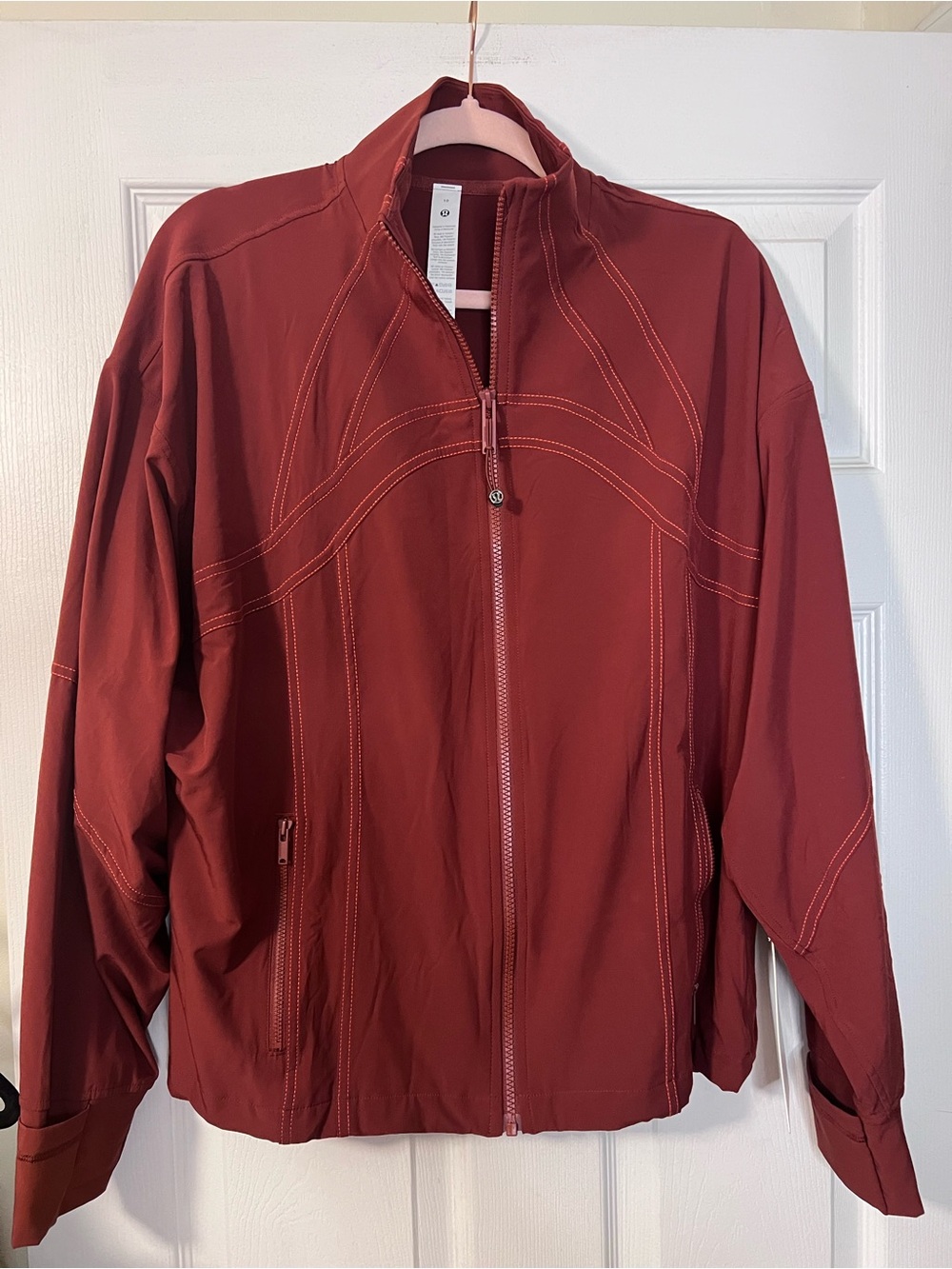 #535 Lululemon Define Oversize Jack Swift NWT Cranberry Charm/Clay Red 6/10/12